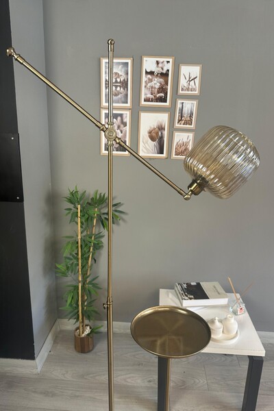 Bamyum Mopa Eskitme Gövde Bal Rengi Cam Lambader U Tepsili Makas Gövde Metal Oturma Odası Zemin Lambası