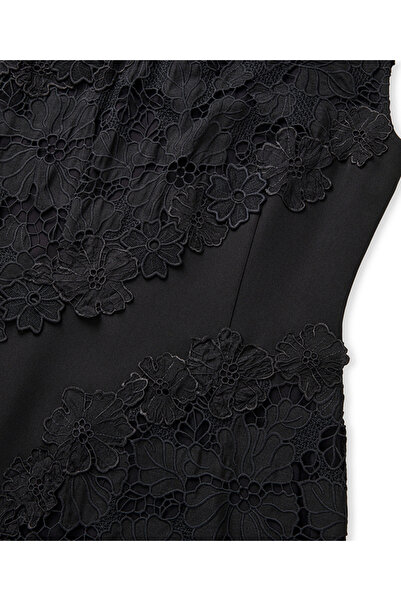 İpekyol Brode garnili elbise