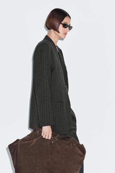 Massimo Dutti Yaka detaylı %100 yün çizgili blazer