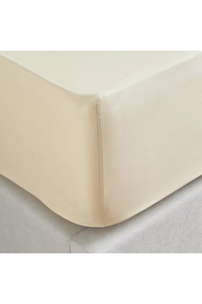 Home Centre Eternity Cotton Percale 325 Thread Count Super King Fitted Sheet - 200x205 cm starstarstarstarstar