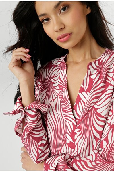 Şans Women's Plus Size Red, Side Slit Cuff Long Sleeve, V-Neck Long Tunic 65N39100