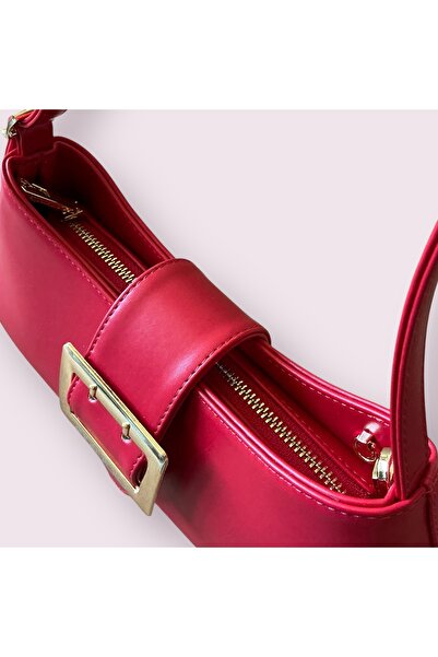 Angel Polo Elegant Shoulder Bag with Buckle - for Casual and Stylish Use