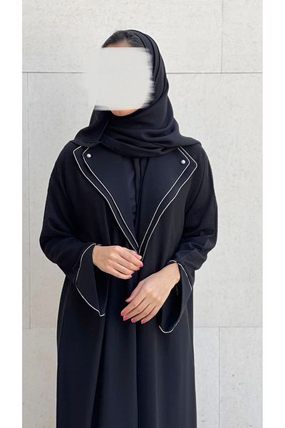 outline Black abaya with a distinctive formal collar