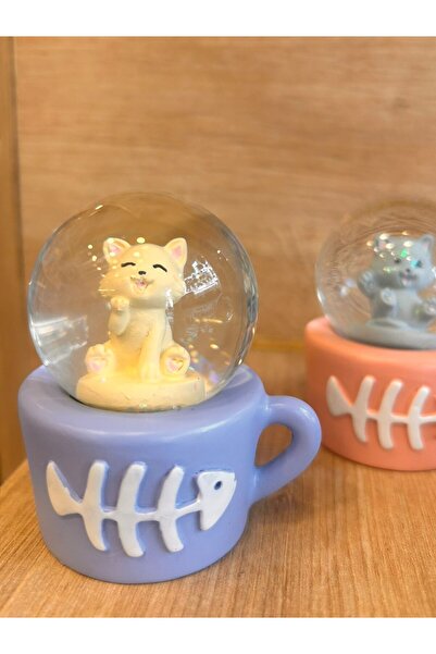 HEDİYE FİKRİ 3’lü Set Işıklı Sevimli Kediler Tasarımlı Mini Kar Küresi – Dekoratif ve Koleksiyonluk Kar Küresi Se