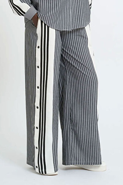 HANIQA Ριγέ παντελόνι με κουμπωτό κλείσιμο |   Π25121