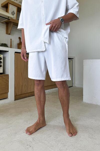 Flaw Wear White Linen Shorts with Elastic Waist
