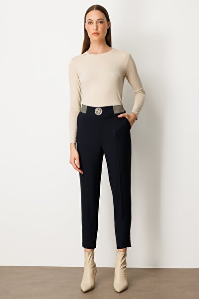 Mi Pret a Porter Mi Beli Lastikli Krep Kumaş Çıtçıtlı Paça Pantolon