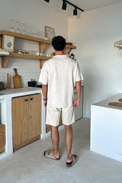 Flaw Wear Κρεμ ελαστικό σορτς μέσης