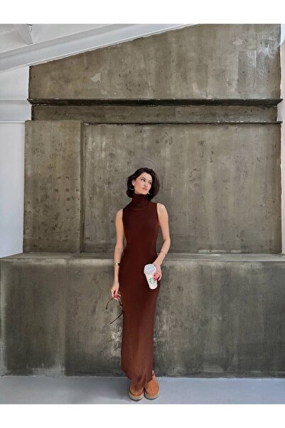 Lamierra Μακρύ σετ γυναικείων πλεκτών ρούχων με μακρύ μανίκι