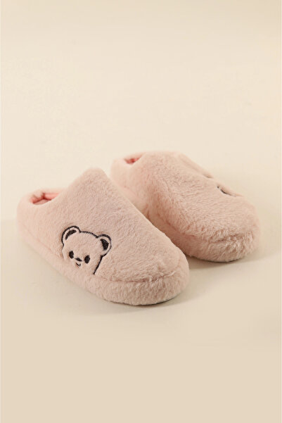 Beyond Γυναικείες παντόφλες με χνουδωτό αρκουδάκι BYNDAY01