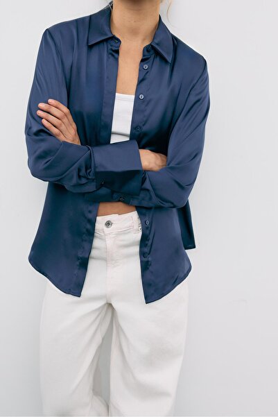 Stradivarius Basic satin shirt