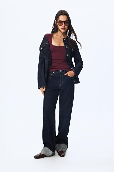 Stradivarius Basic T-shirt with square neckline