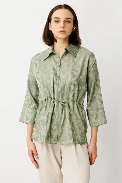 On Fashion On Shiny Fabric Lace-Up Waist Jacket Çagla