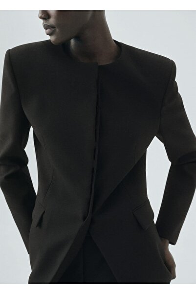 MANGO Woman Dar kesim blazer ceket