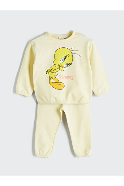 LC Waikiki نصائح خالدة من متجر تايمليس ستور |   سترة وبنطلون رياضي مطبوع عليه...