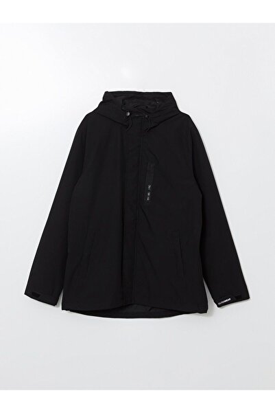 LC Waikiki Standart Kalıp Kapüşonlu Erkek Mont