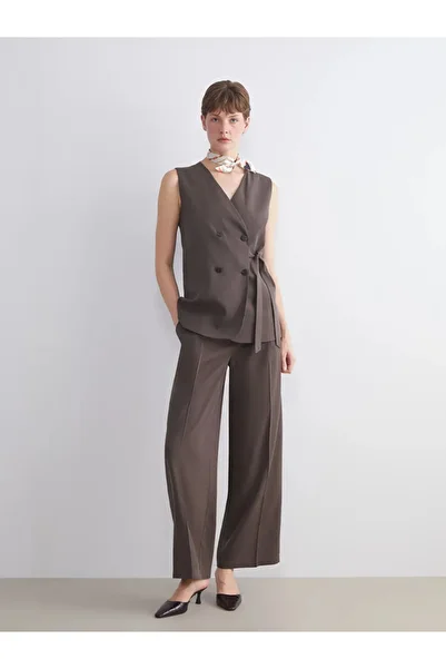 LC Waikiki V-Neck Women's Classic Vest