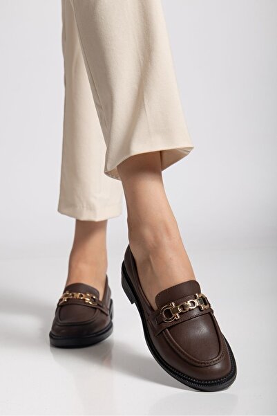 derim shoes Kadın Kahverengi Renkli Zincir Detaylı Suni Deri Loafer