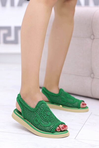 Madam Tarz Barbie Lace Sandals