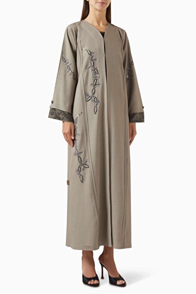 Rauaa Official Capture Everyday and Evening Elegance with a Stylish Stitched ...