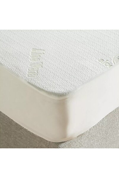 Home Centre Healthguard Viscose Super King Mattress Protector