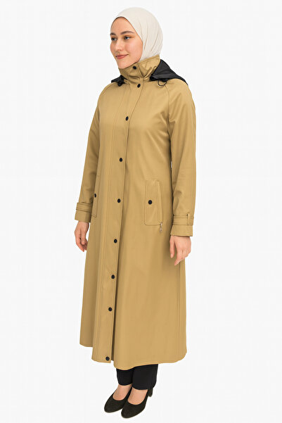 Doque Tesettür Kadın Trençkot Kapüşonlu Camel Renk Uzun Model Kemerli