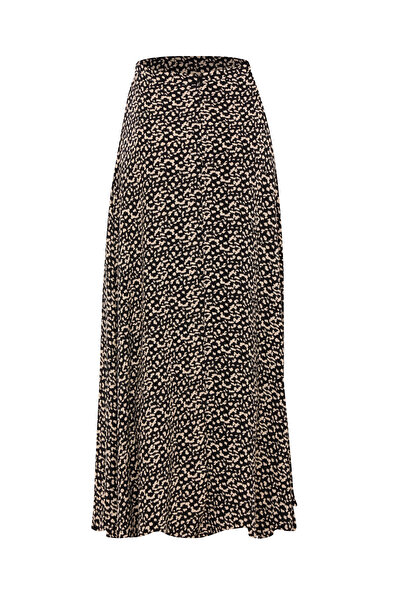 Eight Fashion Women's Long Black Beige Leopard Patterned Viscose Skirt