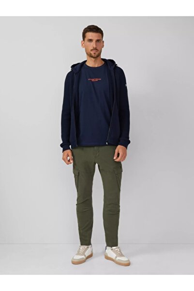 s.Oliver Men's T-shirt, Regular fit with scoop neck and text print, Dark navy