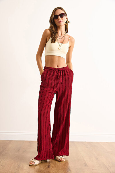 Olalook Kadın Bordo Dokulu Beli Lastikli Cepli Dökümlü Pantolon PNT-19000333