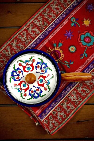 İnci Emaye 20 No Enamel Pot with Lid, Serving, Dining Camping, Picnic, Dowry