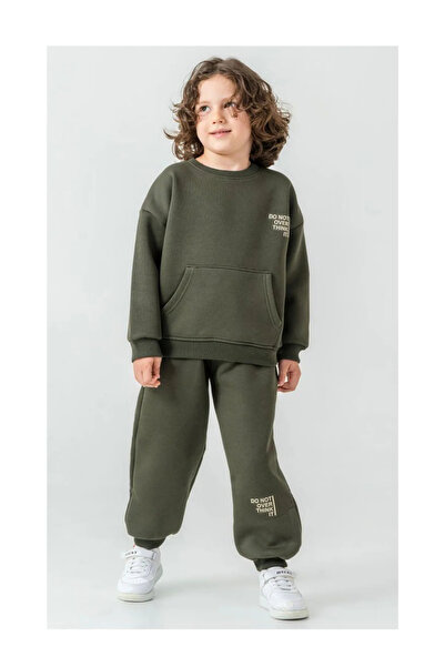 QUEEN KİDS طقم كاكي للأولاد من كوين كيدز 4250-021