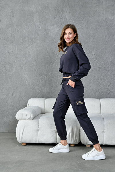 BRANDENBURG Σετ αθλητικής φόρμας με λαιμόκοψη και κέντημα με τσέπες Cargo