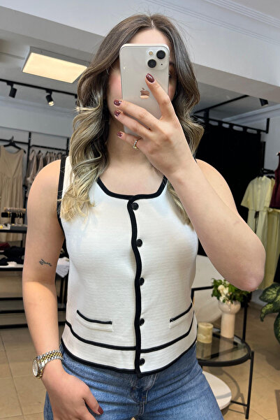 melisa atelier Düğmeli Kolsuz Bluz