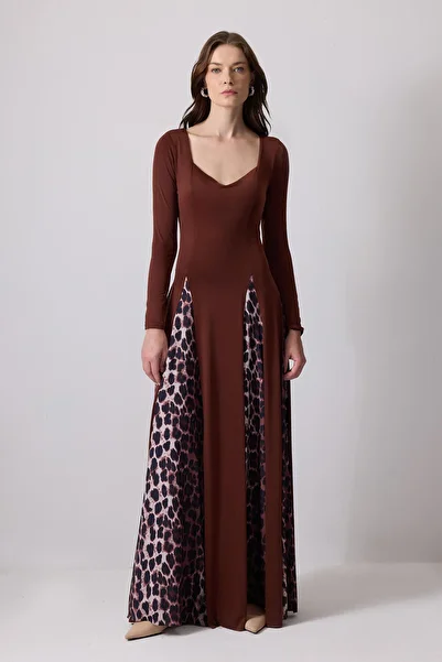 Touché Privé Leopard Print Pleated Dress