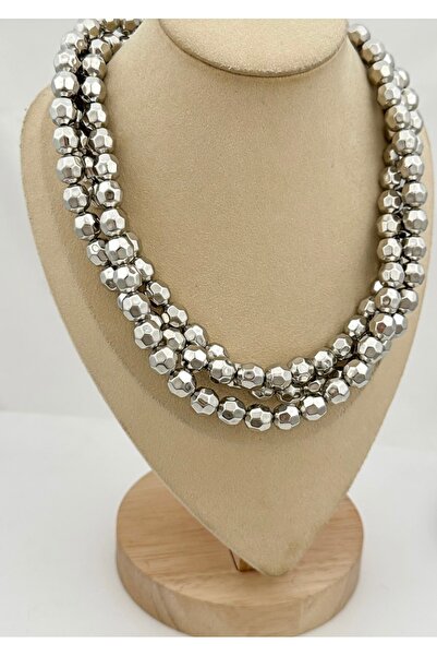 BULUT SEPETİ قلادة من الفضة اللون بثلاثة خرزات