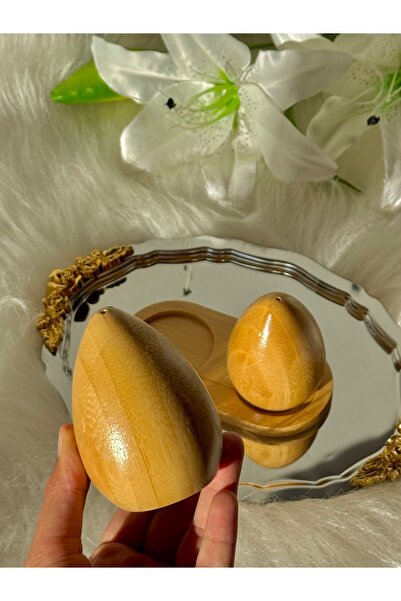 YAKUT Set of 2 Salt and Pepper Shakers with Bamboo Egg Model Stand