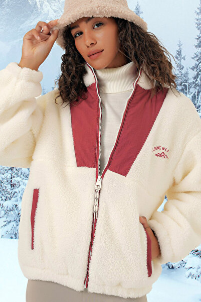 MissKybele Yarım Balıkçı Dik Yakalı Fermuar Kapama İki Cepli Rahat Kesim Asta...