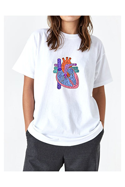 Tubinyoo تي شيرت كبير الحجم بتصميم قلب تشريحي