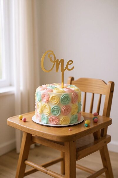 Cadde Süs One Yazısı Pleksi Pasta Üstü Gold