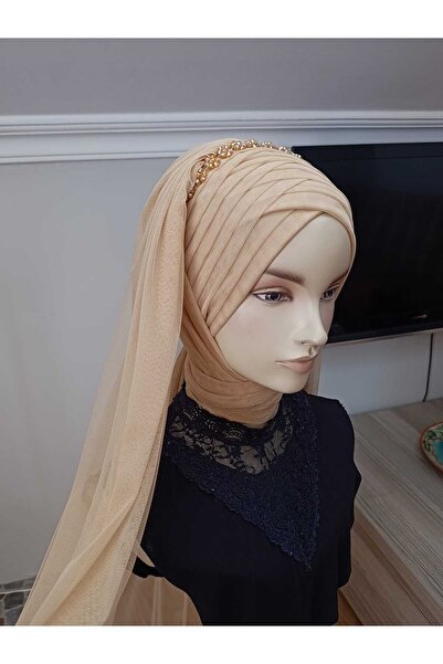 BERKE TUHAFIYE AKSESUAR وشاح جاهز مع إكسسوارات، طراز بيج مع وشاح مدمج على شكل...