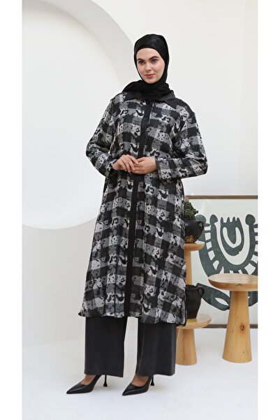 Gazella 43401 ÖNÜ DÜĞMELİ YAKASI VE OMUZLARI DERİ DETAYLI ŞİLE BEZİ UZUN TUNİK