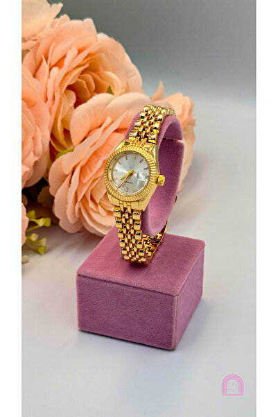 Moond Accessories ساعة نسائية بسوار ذهبي من الفولاذ