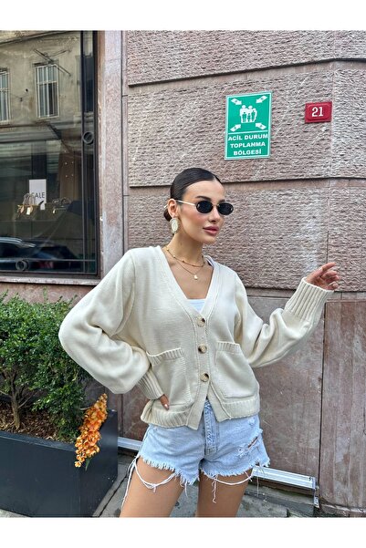 Lusin Γυναικεία Κρεμ Πλεκτή Ζακέτα με Κουμπιά και Τσέπες