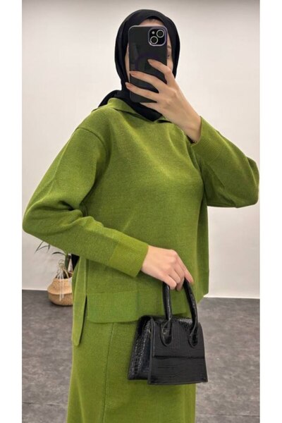 Suede Style 42002 - Şık Rahat Triko Etek Kazak Kadın Takım