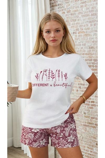 CARLA MARA Το Different is Beautiful με τύπωμα είναι ένα σετ γυναικείας πιτζά...