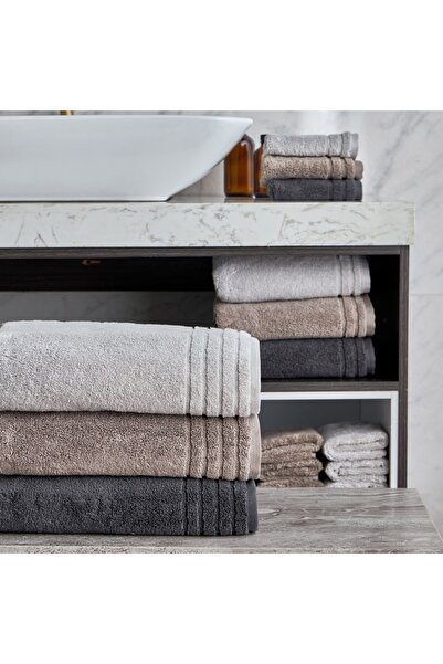 Generic Egyptian 4-Piece 600 GSM Cotton Fingertip Towel Set - 30x30 cm