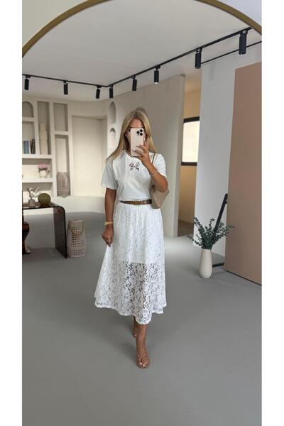 Sezgi Tekin Fusta din dantelă ecru cu detaliu de căptușeală elastică în talie
