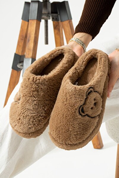 ALTUNTAŞ Winter Teddy Bear Embroidered Anatomical Indoor Slippers & Slippers Models Salmon