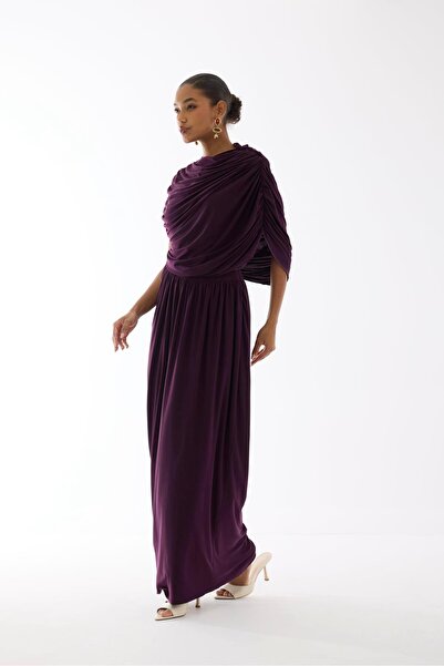 HAZELANNA Kayık Yaka Mürdüm Uzun Tasarım Elbise