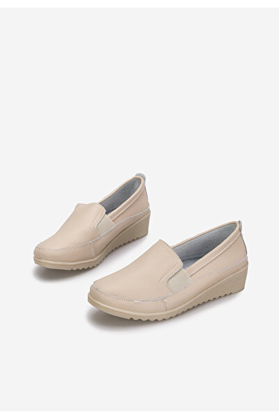 B T Shoes Béžové dámské kožené mokasíny Sonima